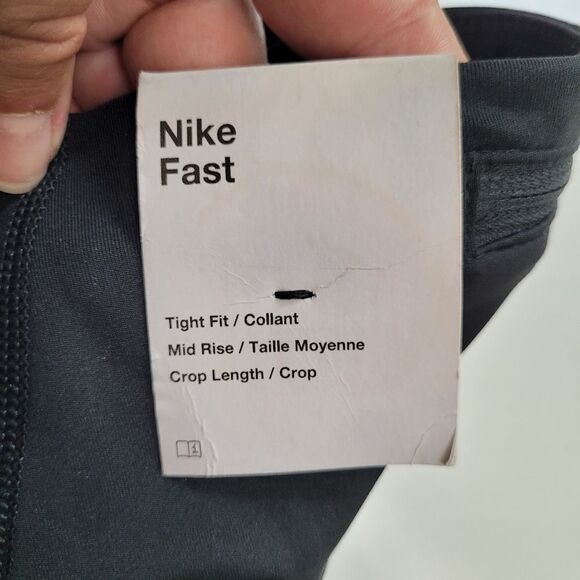 NEW NIKE FAST DRI-FIT BLACK MID RISE CROPPED LEGGINGS TIGHTS ZIP POCKETS XS NWT - Picture 6 of 10